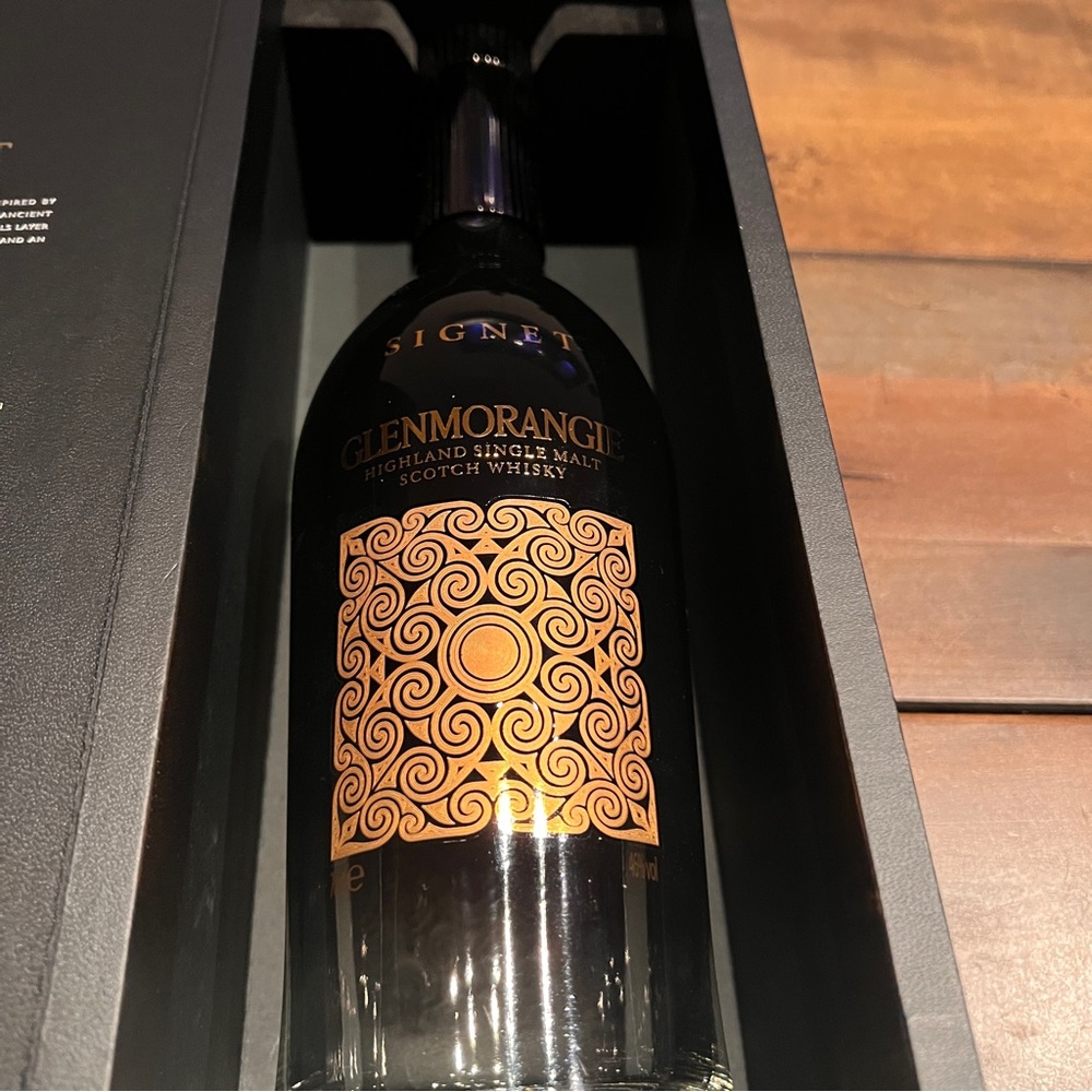 Glenmorangie Scotch Single Malt Signet Box & Bottle